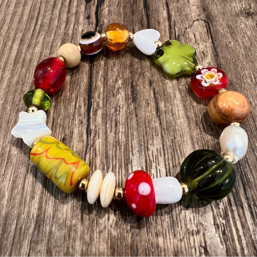 Red Mushroom 🍄 Beaded Bracelet